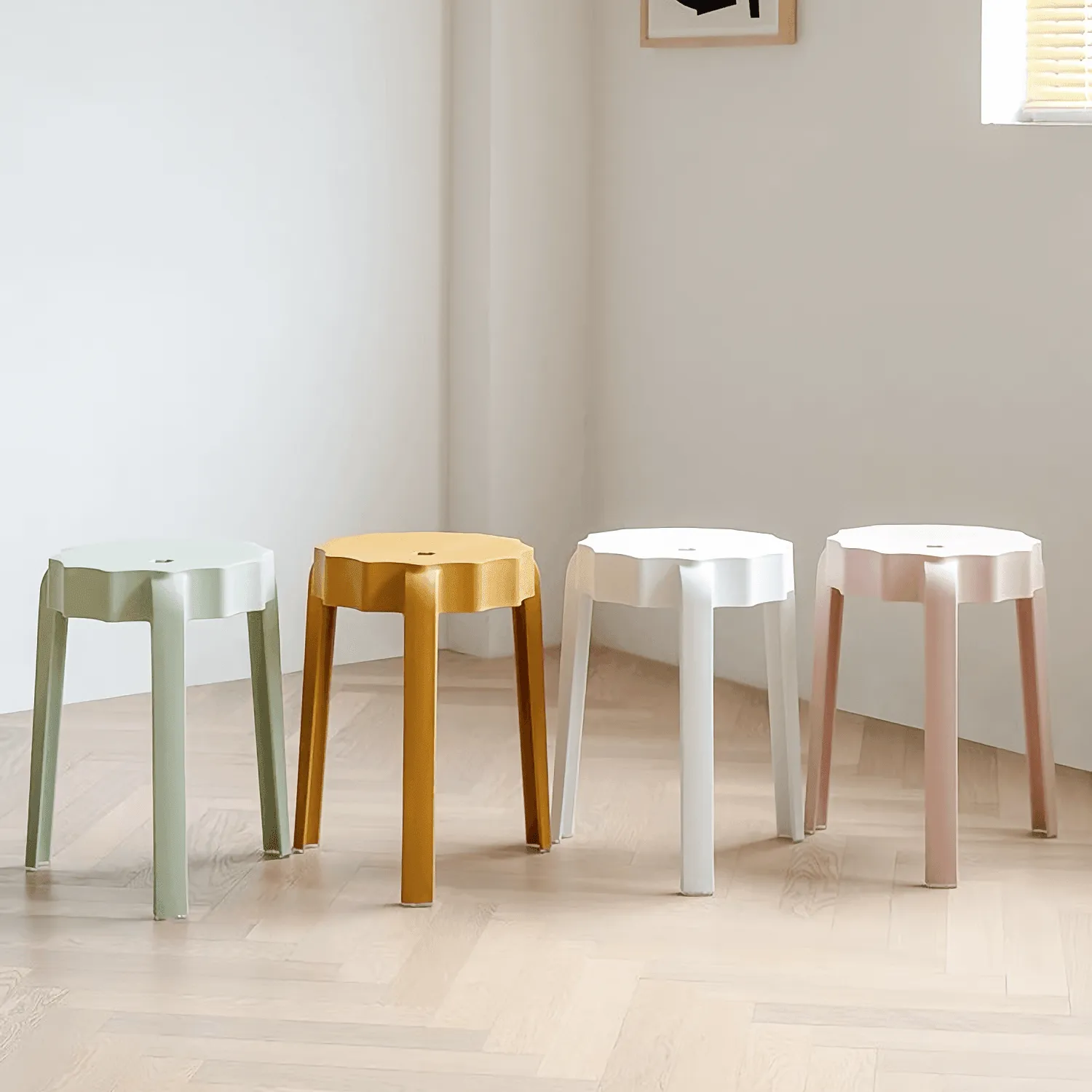 COZONI Set of 4 Petal Stools